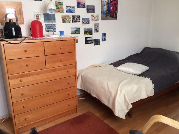 Ruhiges Gaestezimmer ヴィンタートゥール エクステリア 写真
